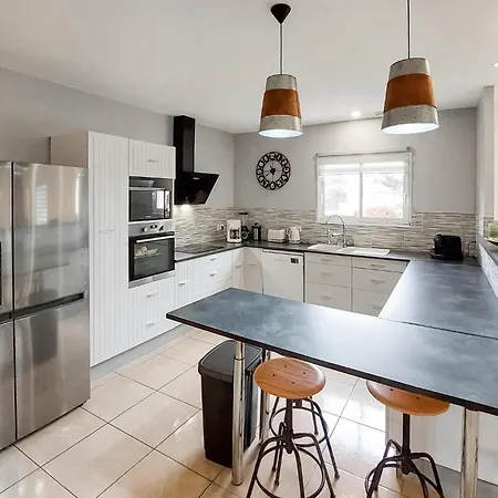 Сasa de vacaciones In With Kitchen Linxe