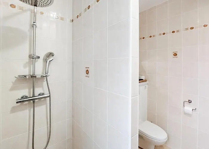 In With Kitchen Linxe