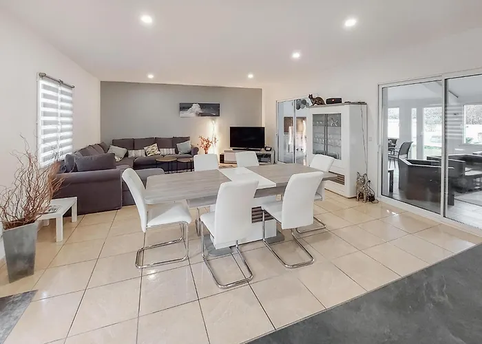 In With Kitchen Holiday home *